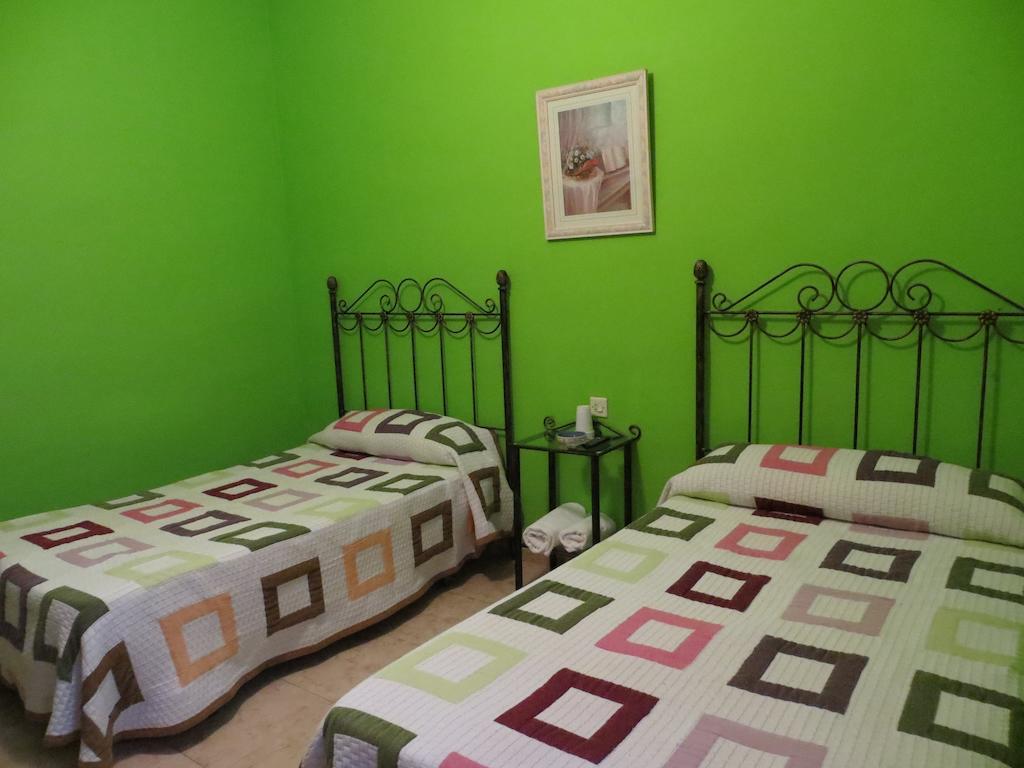 Hostal Restaurante Reina El Tejar Ngoại thất bức ảnh