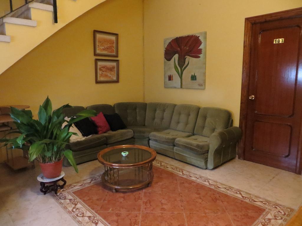 Hostal Restaurante Reina El Tejar Ngoại thất bức ảnh